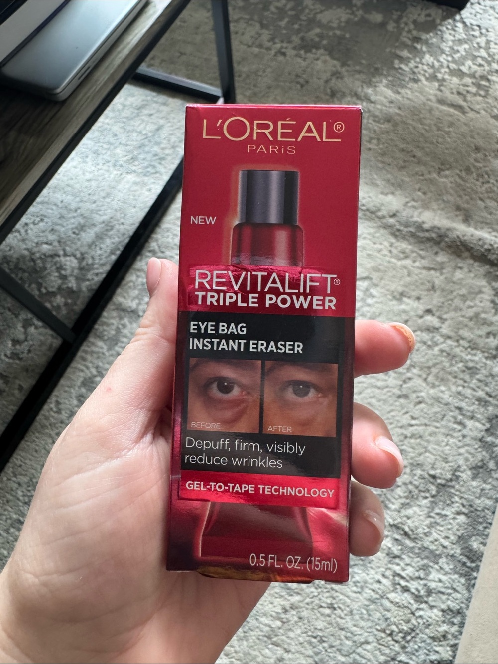 L'Oreal Revitalift Triple Power Eye Bag Instant Eraser - Red